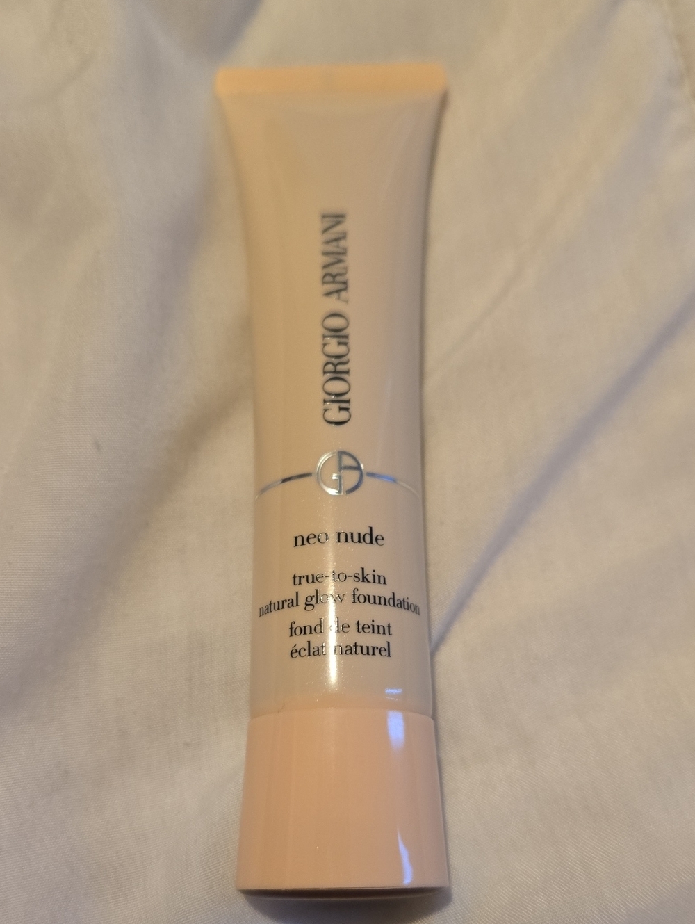 Giorgio Armani Neo Nude Foundation - Light Beige Tube
